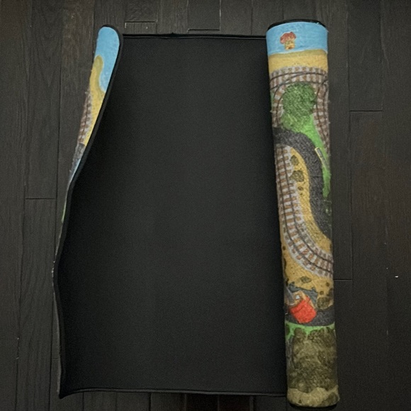 Thomas & Friends Wooden Railway Island of Sodor Felt Playmat - Picture 2 of 5